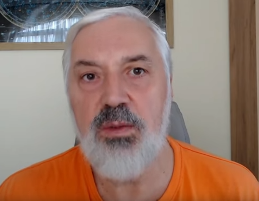 Александр Геннадьевич Колесников