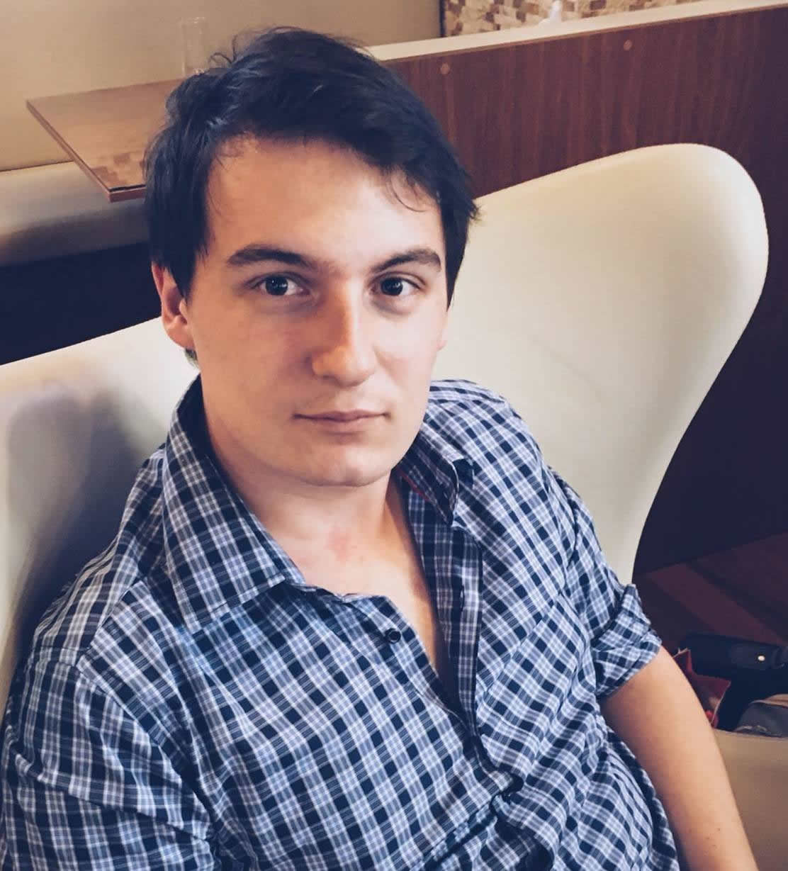 П.Дементьев